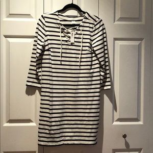 Old Navy Cross Tie Tunic Size Small